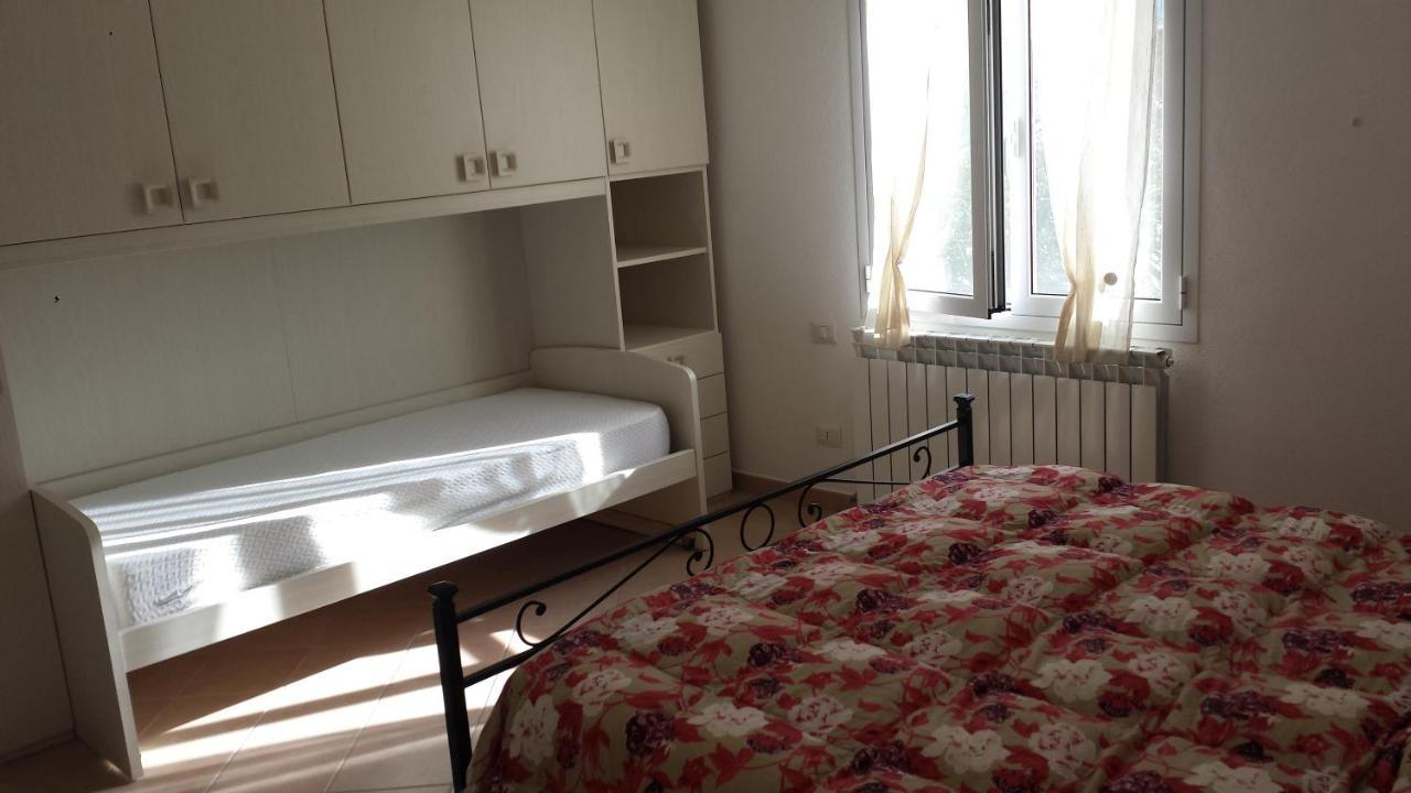 Appartamenti Enrica Moneglia Esterno foto